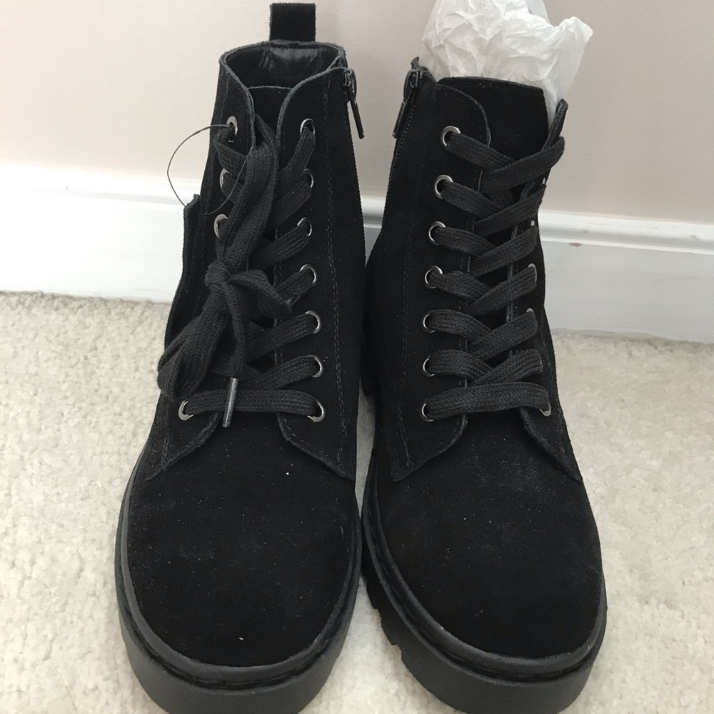 BRAND NEW TOPSHOP BOOTS!!!